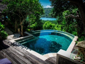  Twin Island Villas & Dive Resort  Lembongan